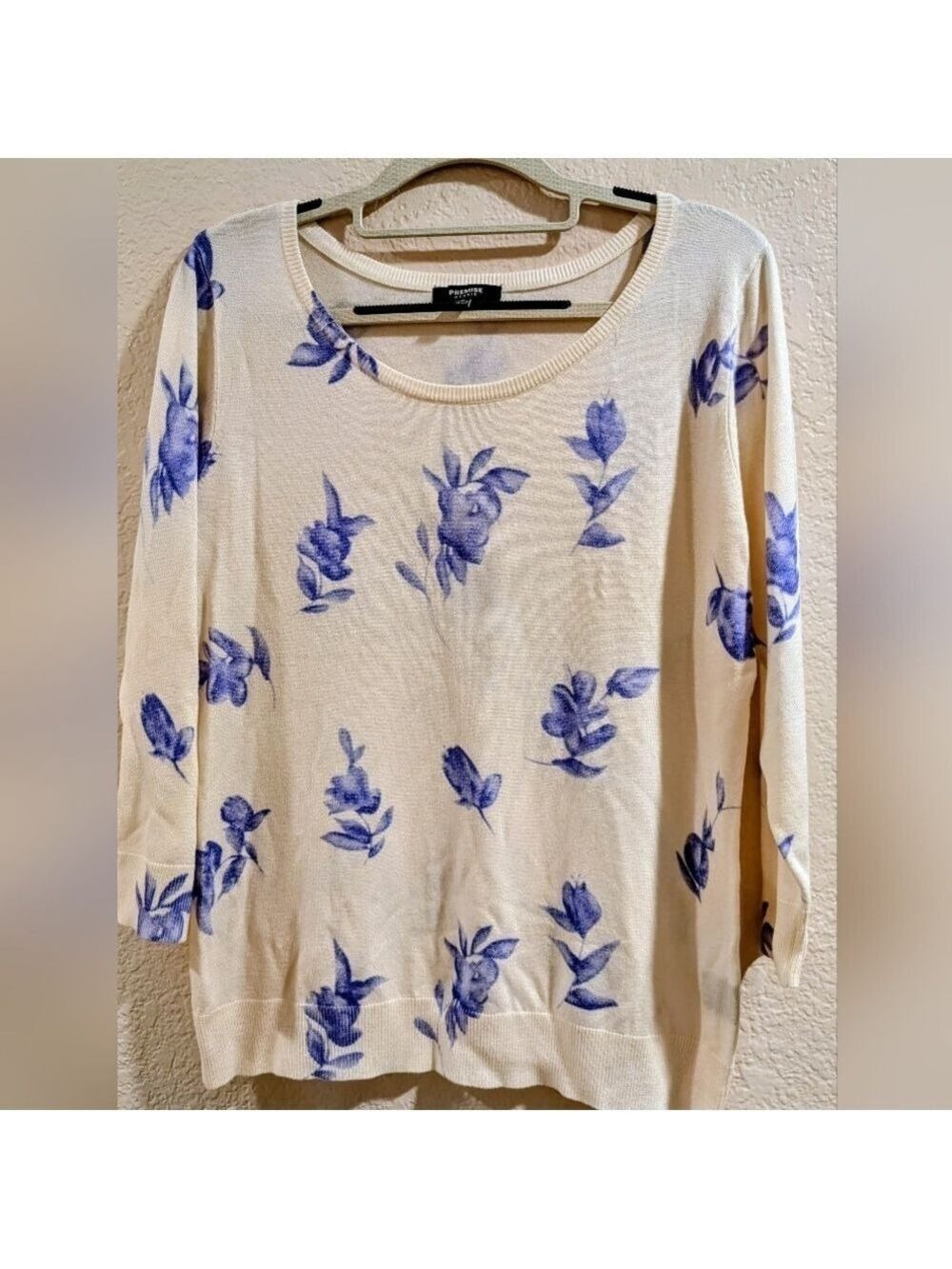 Premise Studio Off White and Light Purple Sweater Medium
